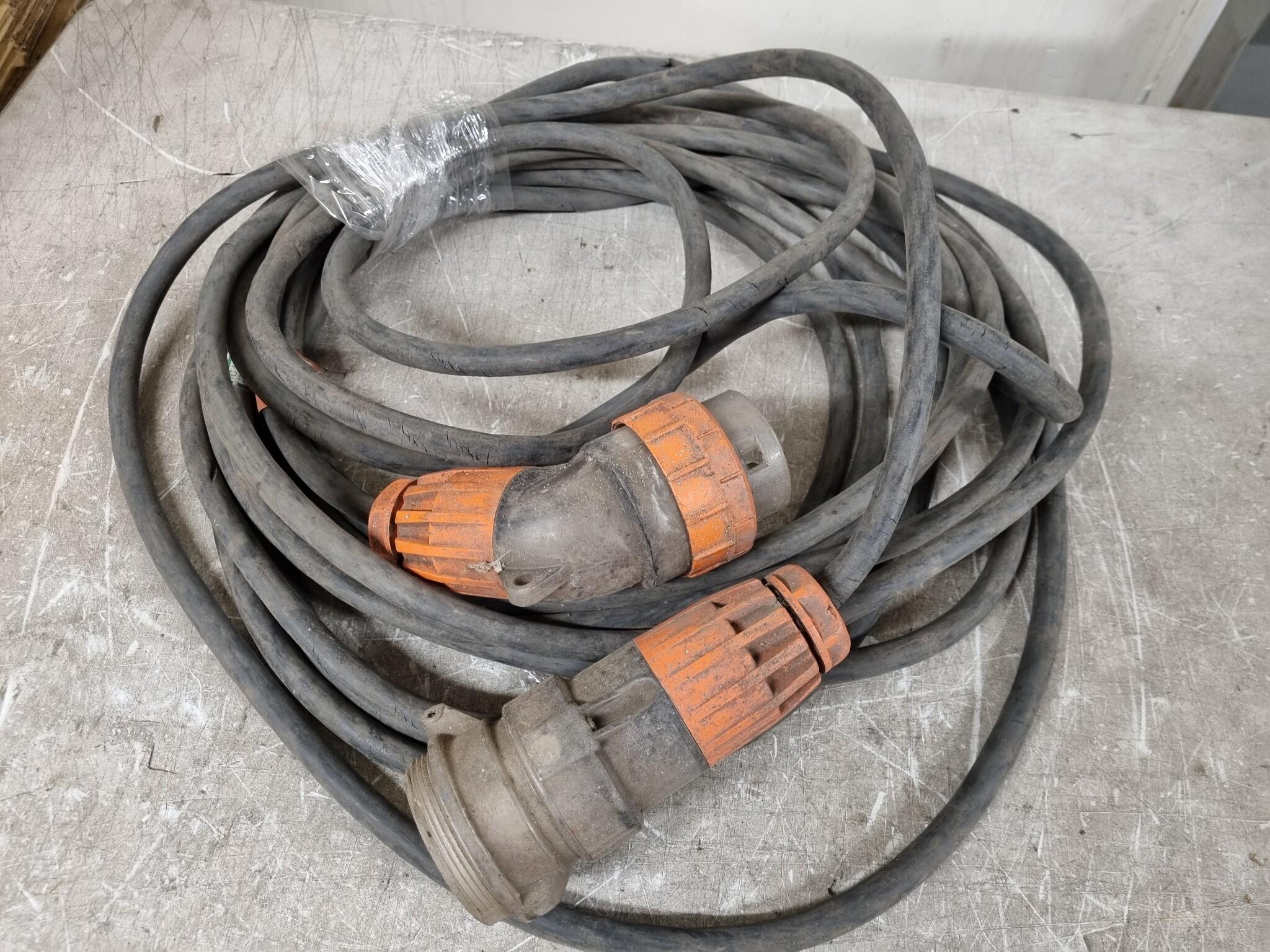 15-Metre 3-Phase 32A Power Extension Lead Cable