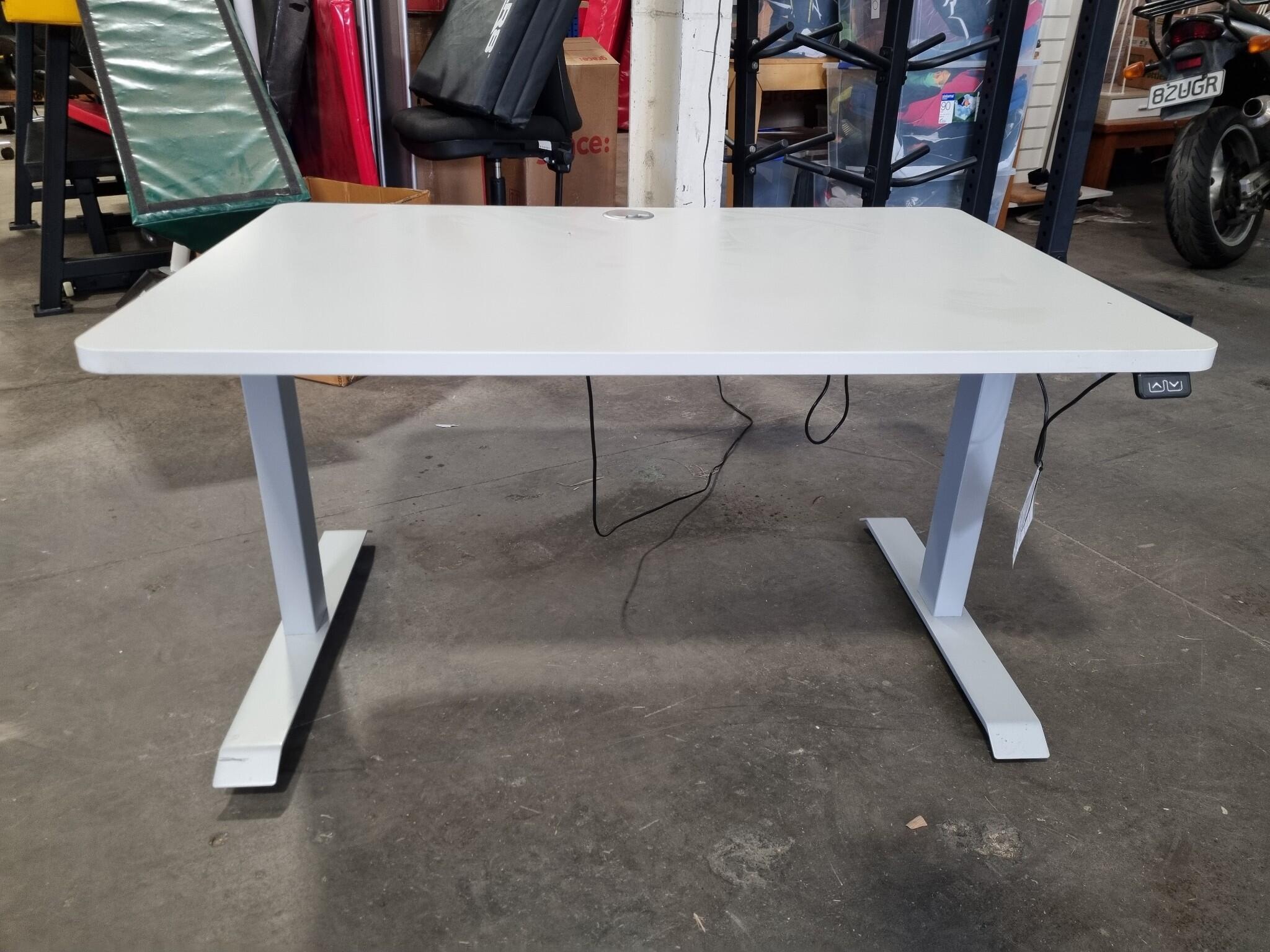 Electronic Adjustable Height Office Desk