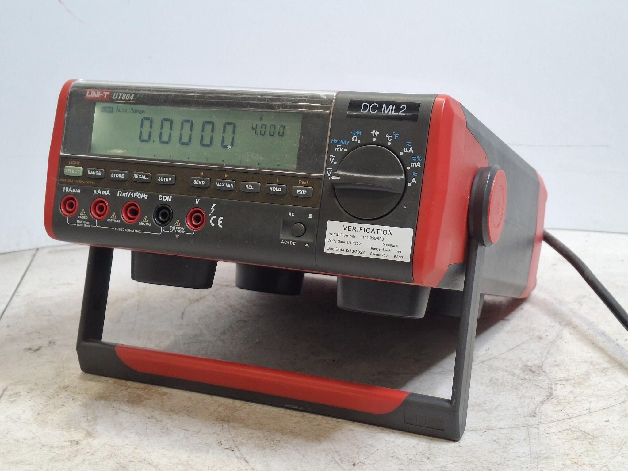 UNI-T UT804 bench multimeter