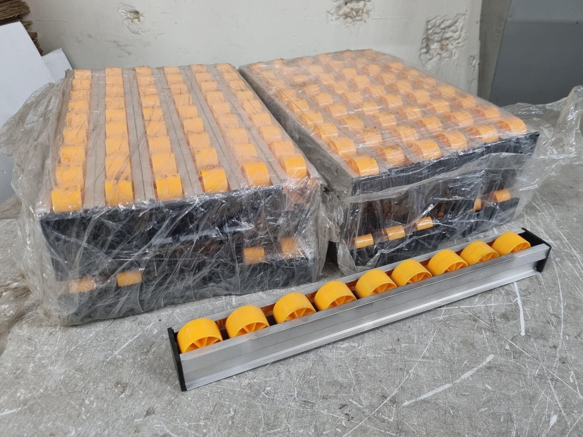 36x 380mm Roller Tracks