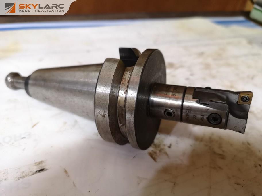 BT40 Milling Tool Holder w/ Attachment