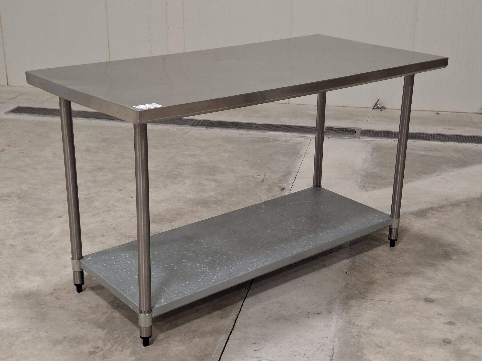 Brayco stainless bench with undershelf