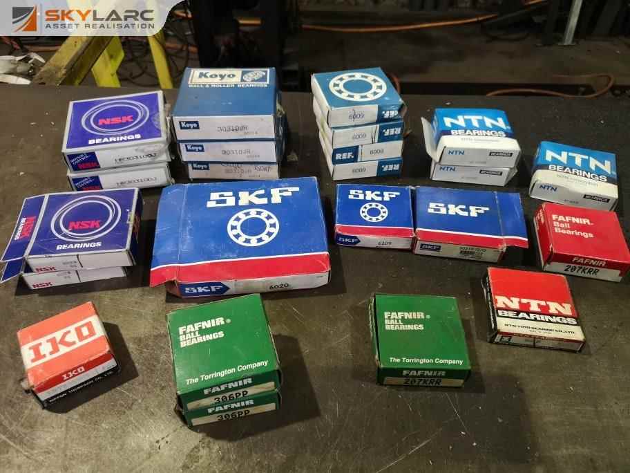 23x Assorted Roller & Ball Bearing Units