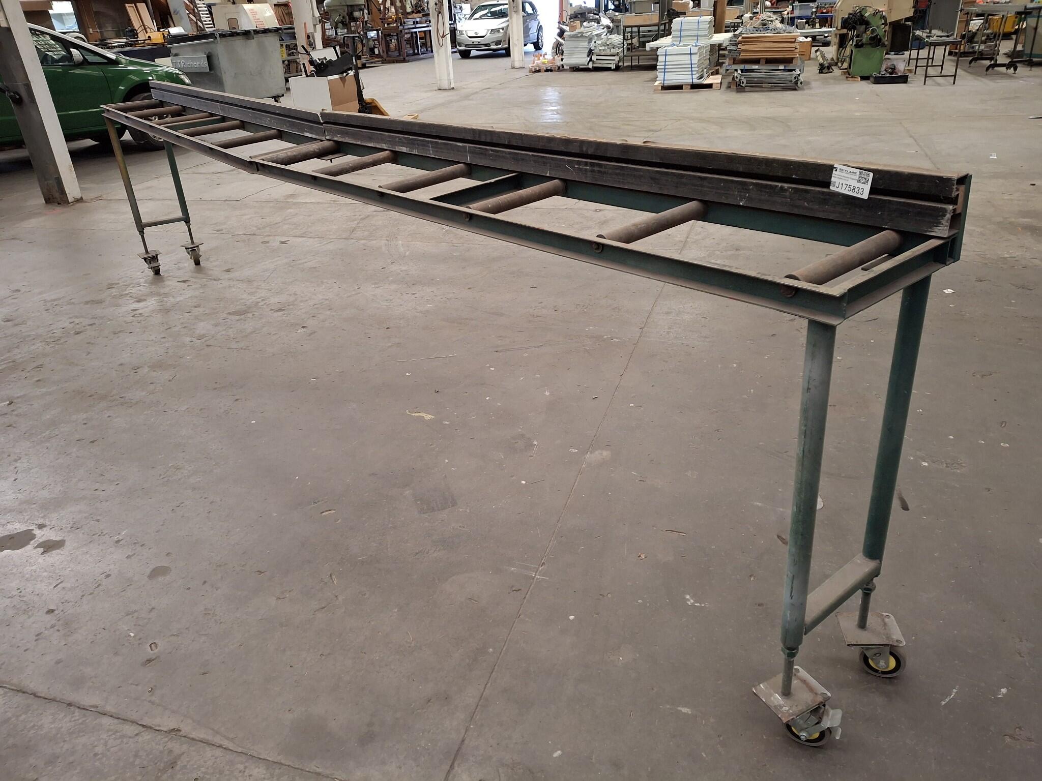 Roller Conveyor