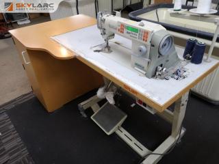 Siruba L600 Commercial Grade Sewing Machine w/ Sewing Cabinet