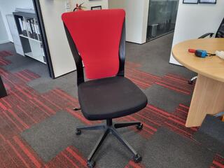 Stylish Red/Black Office Desk Chair