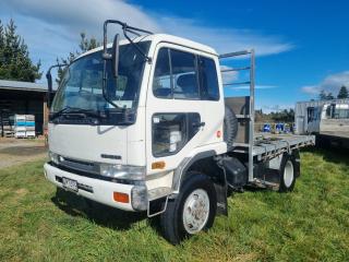 Nissan Condor 4 Wheel Drive Truck