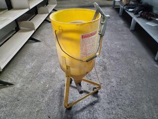 Plastic Sand Blasting Tank