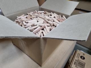 Bulk Box of Beech Wood Dowels