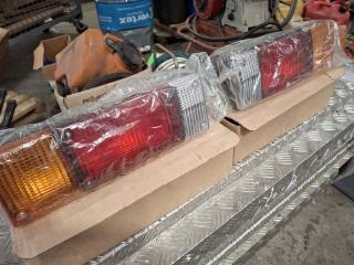 2 Trailer Lights