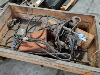 Hitachi 1-Ton 3-Phase Chain Hoist, Faulty