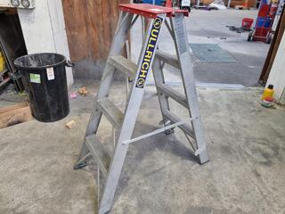 Ullrich Double Sided 1135mm Aluminium Step Ladder