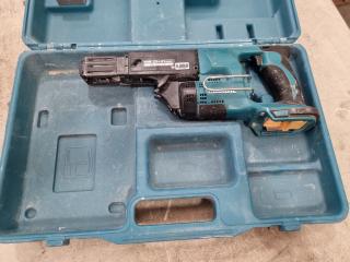 Makita LXT 18V Cordless Auto Feed Screwdriver w/ Case