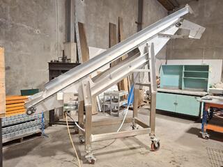 Stainless Incline Conveyor with SEW Eurodrive Motor