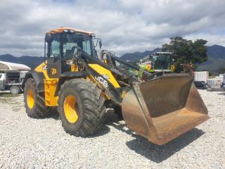 2014 JCB Farm Master 418s Loader