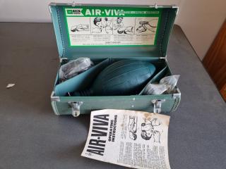 Vintage The CIG Air Viva Resucitator Kit