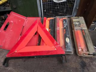 4x Folding Automotive Safety Hazard Triangles