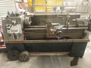 Colchester Triumph Lathe