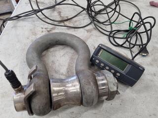 25-Ton Capacity Bow Shackle w/ Digital Weight Scale Bolt & Display Unit