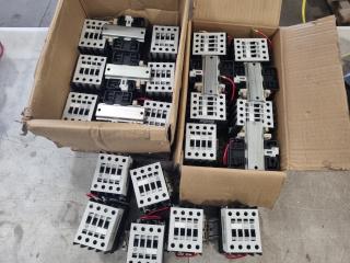 23x GE General Electric 3-Phase Contactors