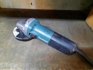 Makita 9556NB 100mm (4") 840W Angle Grinder