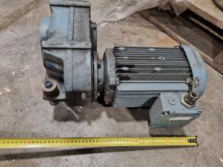 SEW Eurodrive 3-Phase Electric Motor & Gearbox