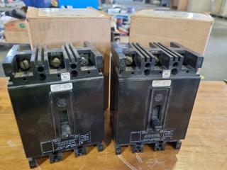 2x Culter Hammer 3-Pole Circuit Breakers