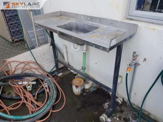 Stainless Outdoor Sink