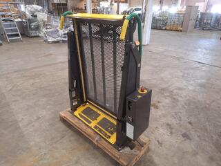 BraunAbility Wheelchair Lift L918IB3351RP-2TC