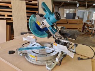 Makita Slide Compound Mitre Saw