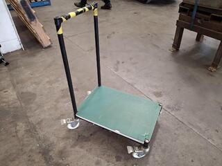 Small platform trolley with handle