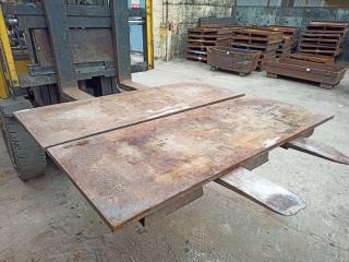 2 x Plate Steel Pallets