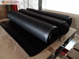 3x PVC Rubber Anti Fatigue Floor Matts, 850x3000mm, New