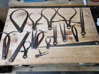 16x Assorted Vintage Inside & Outside Calipers