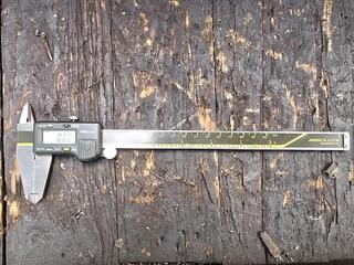 Mitutoyo CD-8"CS Digital Caliper 500-197