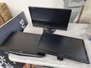 3x Viewsonic Monitors