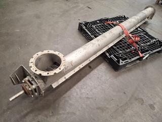 Industrial screw conveyor