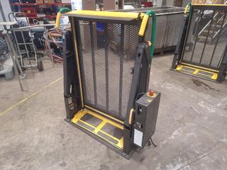 BraunAbility Wheelchair Lift L9181B3351RP-2TC