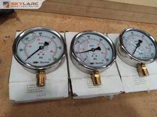 3 x Baumer EN 837-1 Industrial Gauges