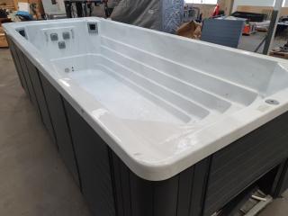 Galaxy Spas Prospero 5.9m Swim Spa - Damaged