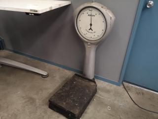 Avery 100kg Capacity Industrial Floor Scale