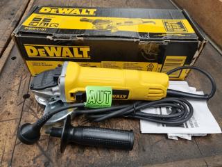 DeWalt 125mm Corded Angle Grinder DWE4151