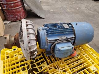 WEG 7.5kW Electric Motor w/ Turbo Start 355 Coupling