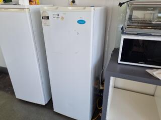 Acqua 243L Refrigerator 