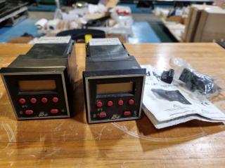 2x Red Lion Libra Series Timers LIBT