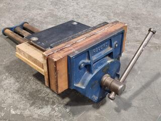 Vintage Record No.52 1/2 E Woodworking Vice