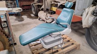 Dentist/Patient Chair