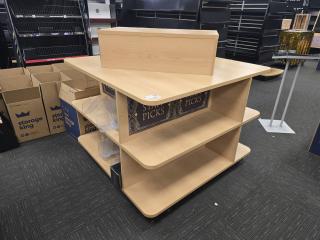 Retail Display Shelving Unit 