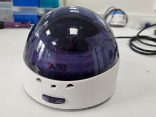 DLab Palm Micro Laboratory Centrifuge D1008