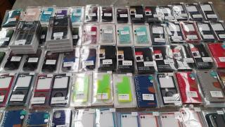 200 Assorted iPhone & Samsung Model Phone Cases